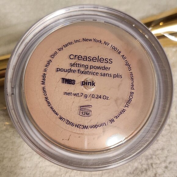Tarte creaseless setting & brightening powder - Picture 5 of 8